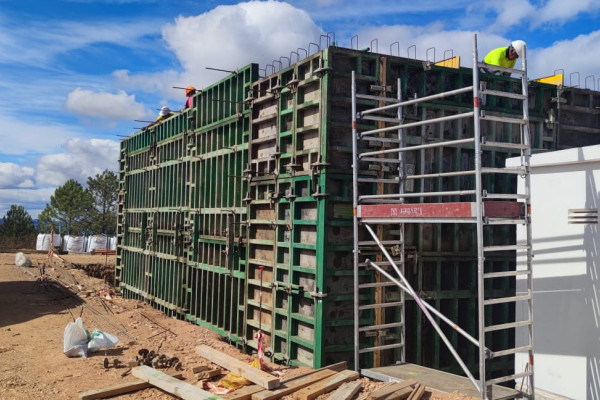 Deposito de El Madroño